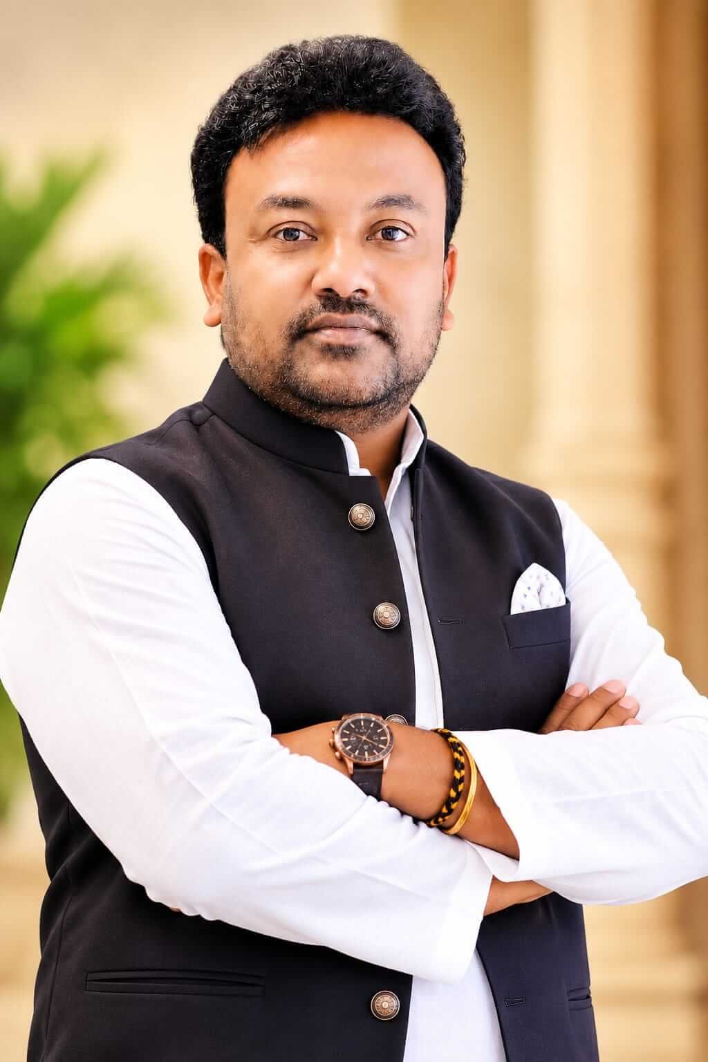 Manish Singh — Co-Founder
